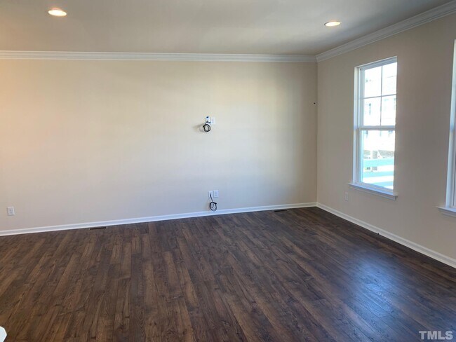 Foto del edificio - 1103 Finch Ct