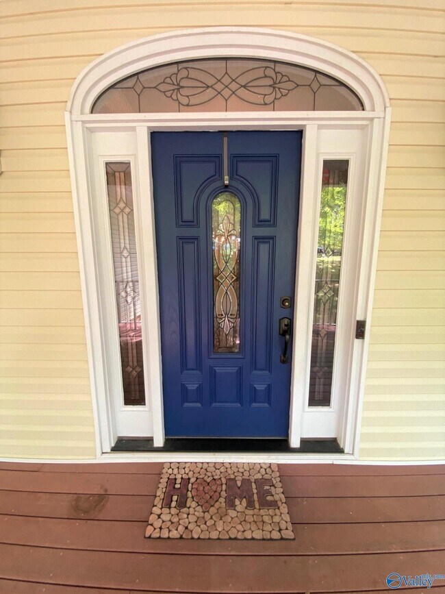 Foto del edificio - 10103 Shadow Wood Dr SE