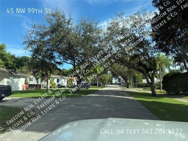 Photo - 45 NW 99th St House
