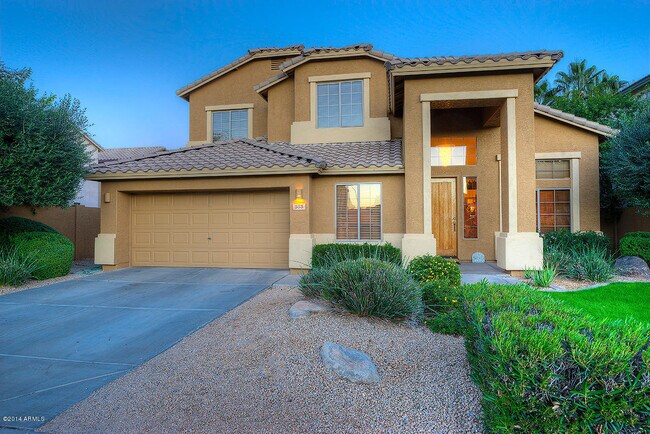 Foto del edificio - 553 N Kimberlee Way