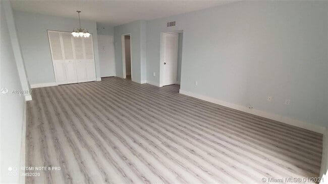 Building Photo - COASTAL TOWERS CONDO