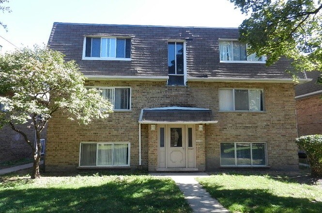 Primary Photo - 10005 Linda Ln