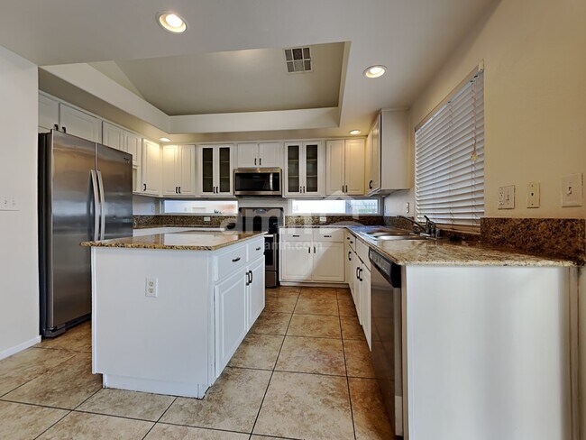 Foto del edificio - 1951 Silver Whisper Ave