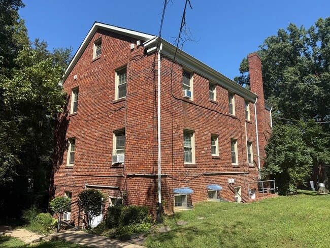 Building Photo - 8310 Garland Ave