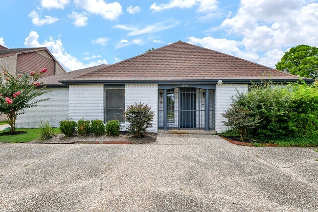 Foto del edificio - 11906 Pepperdine Ln