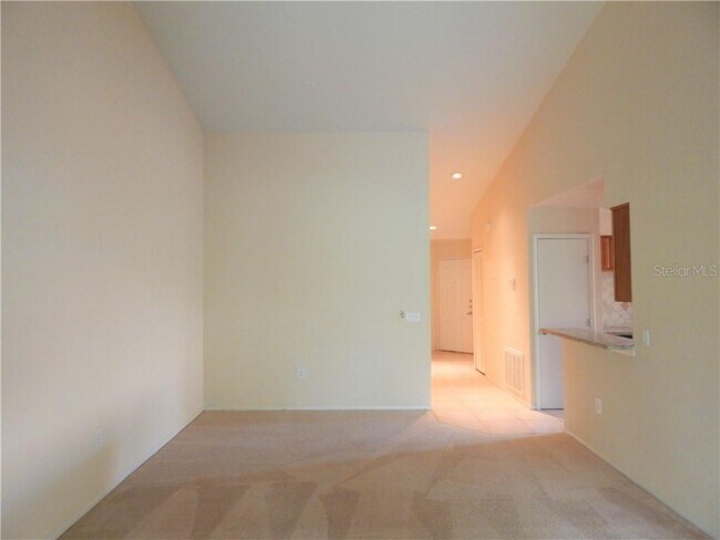 Building Photo - 7721 Sugar Bend Dr