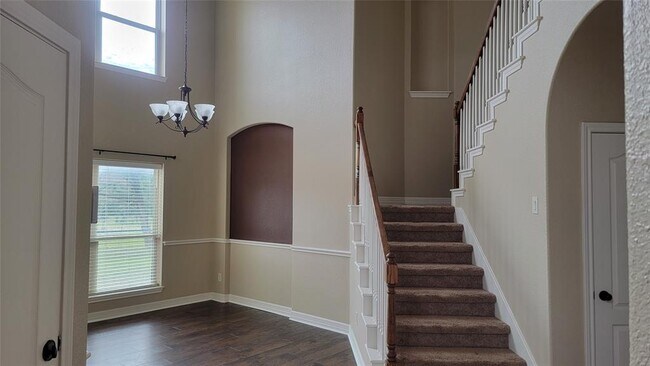 Building Photo - 975 Co Rd 260