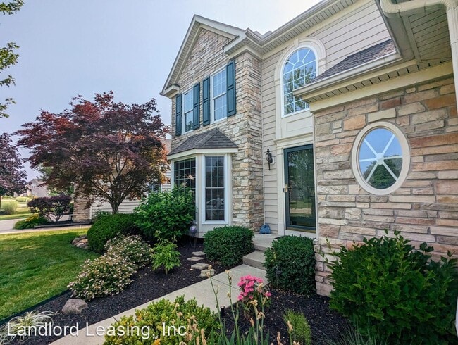 Building Photo - 3 br, 2.5 bath House - 5810 Overlook Way