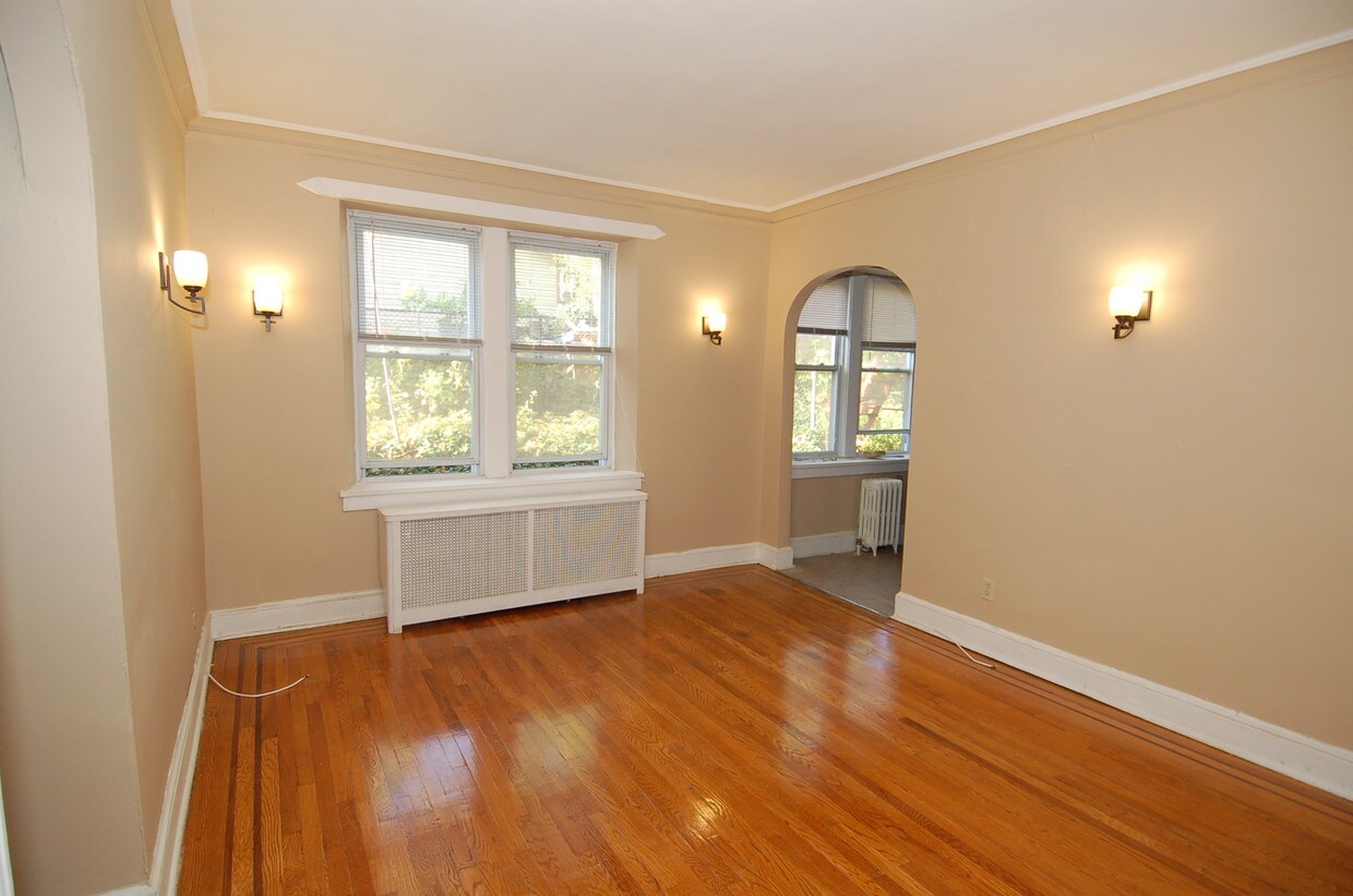 Rutgers Arms Apartments 116120 Rutgers St Belleville, NJ