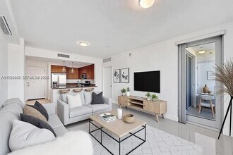 Building Photo - 1830 Radius Dr