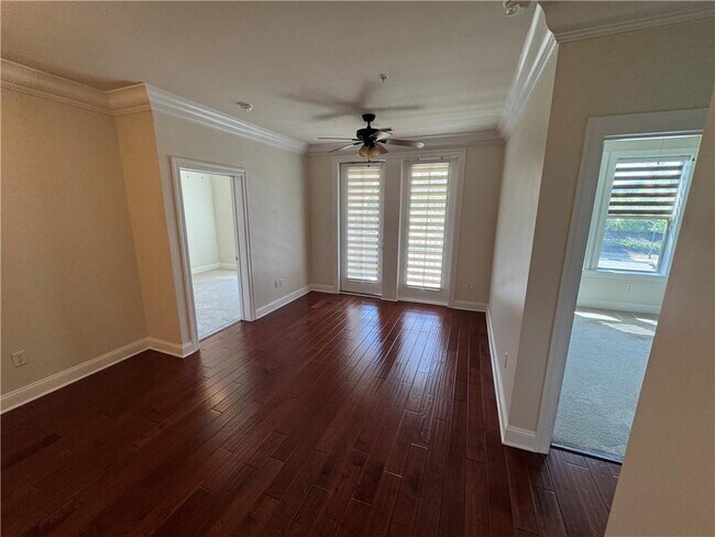 Foto del edificio - 901 Abernathy Rd NE