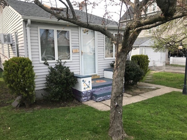Exterior - 68 West Blvd
