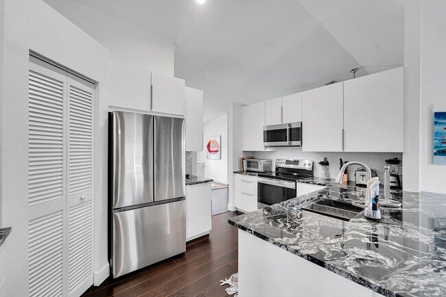 Foto del edificio - 945 Sunflower Ave