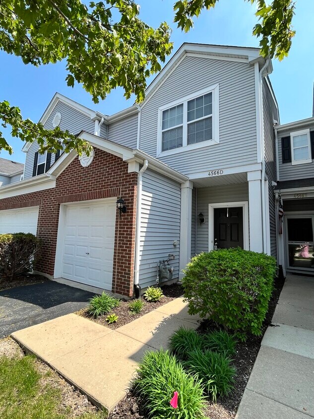 Foto principal - 4566 Camden Ln
