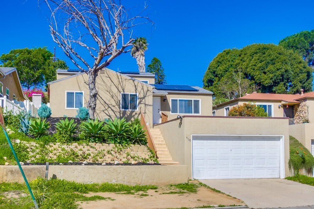 Foto principal - 4138 Lois St
