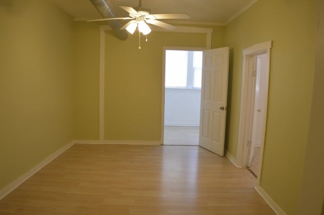 Building Photo - 3301 W Potomac Ave