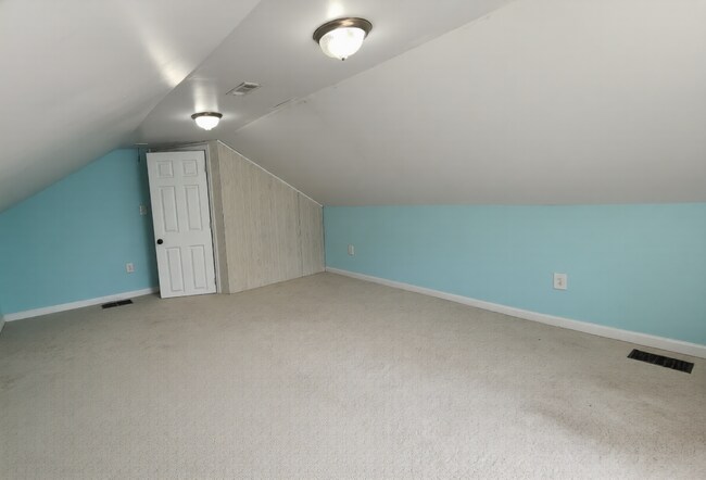 Foto del edificio - 2203 Edwards Ave