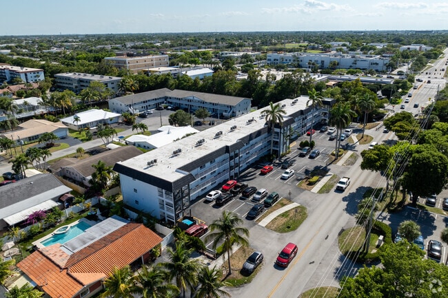 Isles at Coral Ridge Condo