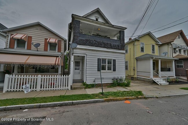Building Photo - 78 Kidder St