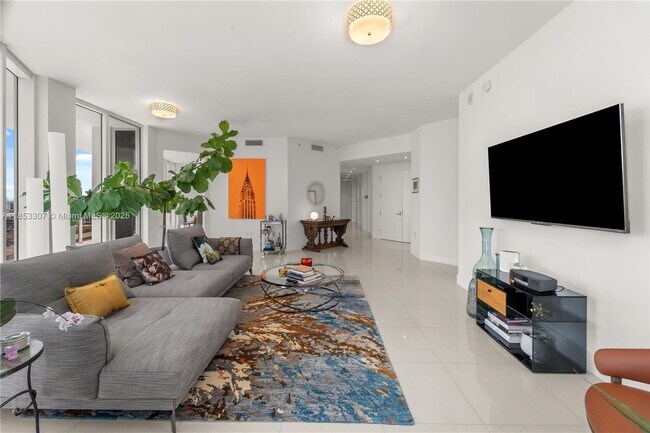 Foto del edificio - 4100 Island Blvd