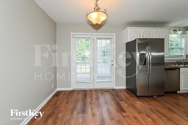 Foto del edificio - 3916 Justene Ct