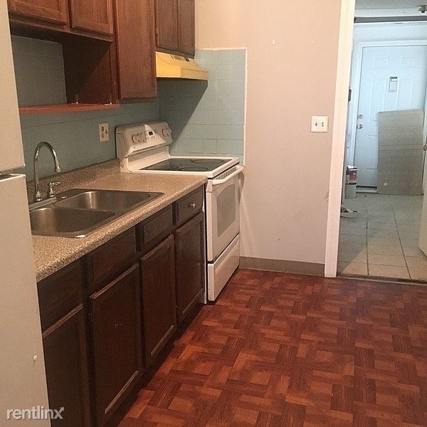 Building Photo - 2 br, 1 bath Apartment - 67 Court Street