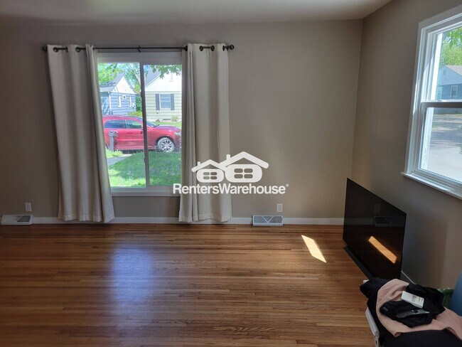 Foto del edificio - 738 Belwood Dr