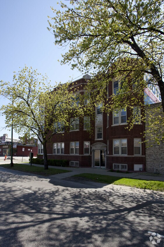 Foto del edificio - 5982 N Ridge Rd