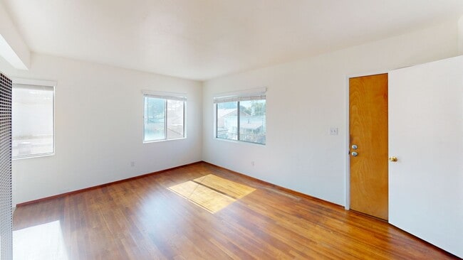 Foto del edificio - 855 C Ave