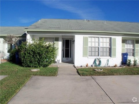 Building Photo - 2950 Wainwright Ct