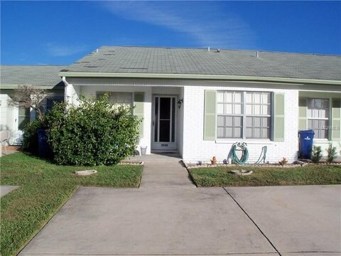 Foto principal - 2950 Wainwright Ct
