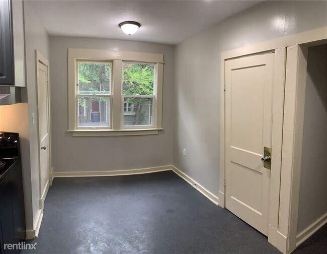 Foto del edificio - spacious 3 plus bedroom house in the Madis...