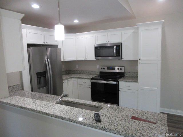 Foto del edificio - 891 Watercress Ln