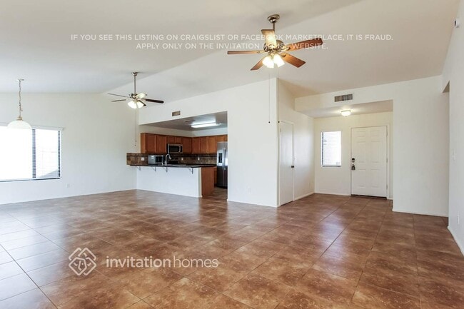 Foto del edificio - 3049 W Country Club Terrace