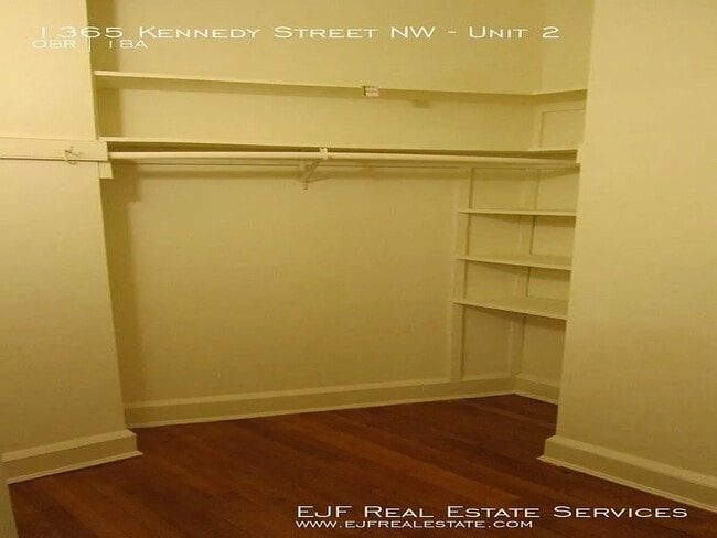 Foto del edificio - 1365 Kennedy St NW