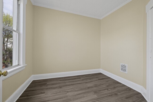 Foto del edificio - 292 Claremont Ave
