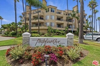 Building Photo - 16291 Countess Dr