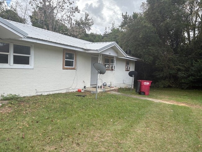 Building Photo - 1143 Woolfolk St