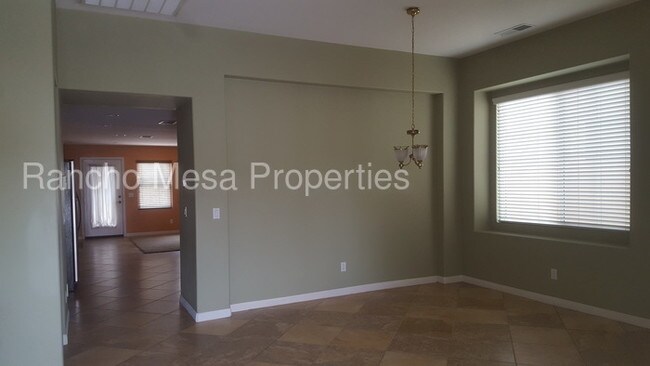 Foto del edificio - 3 story house