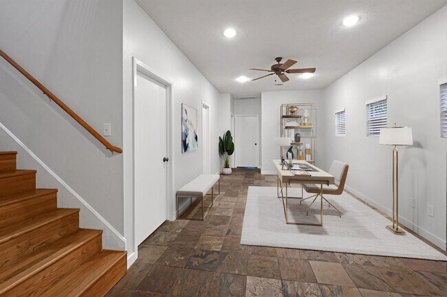 Building Photo - 5416 Kiam St