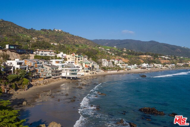 Foto del edificio - 31516 Victoria Point Rd