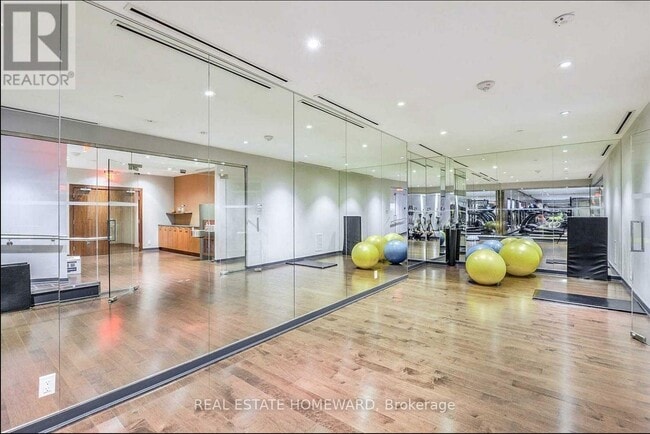 Photo du bâtiment - 8 Mercer St