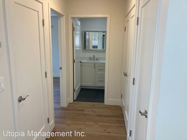 Building Photo - 1 br, 1 bath House - 2129 S Sycamore