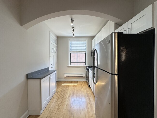 Foto del edificio - 2326 N Rockwell St