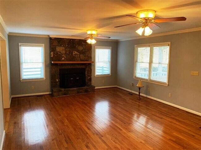 Building Photo - 681 Ervin Coker Rd NE