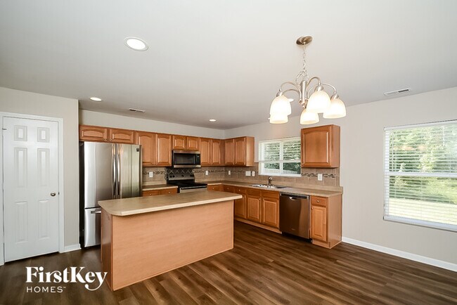 Building Photo - 2639 Pebble Meadow Ln
