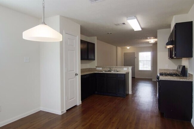 Foto del edificio - 12002 Jillian Crossing Dr