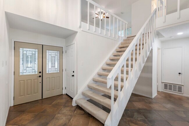 Foto del edificio - 10 Glorybower Ct