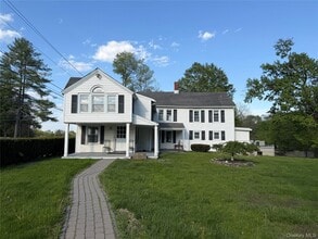 Building Photo - 788 Dutchess Turnpike
