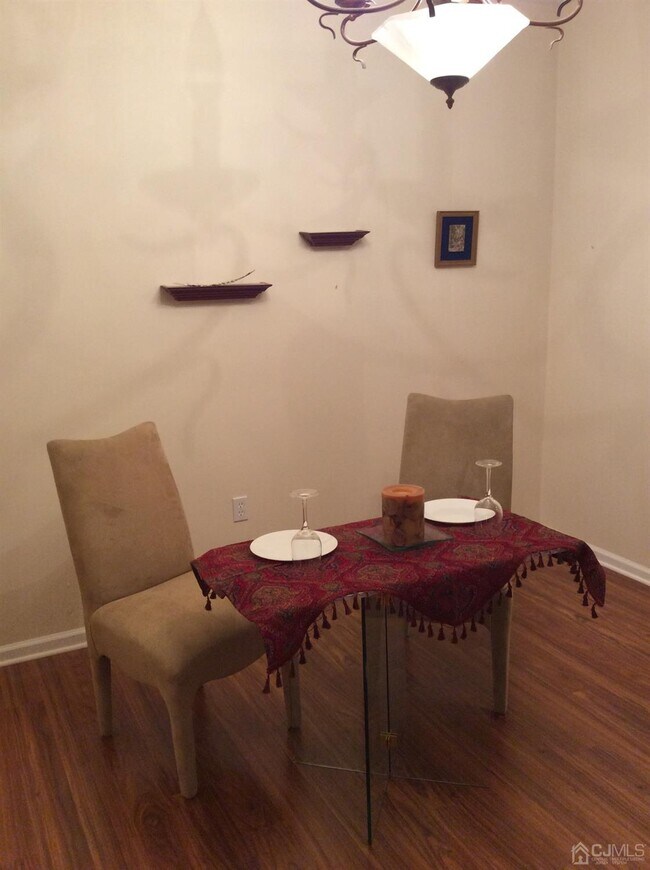 540 Cranbury Rd Unit 119, East Brunswick, NJ 08816 Condo for Rent in